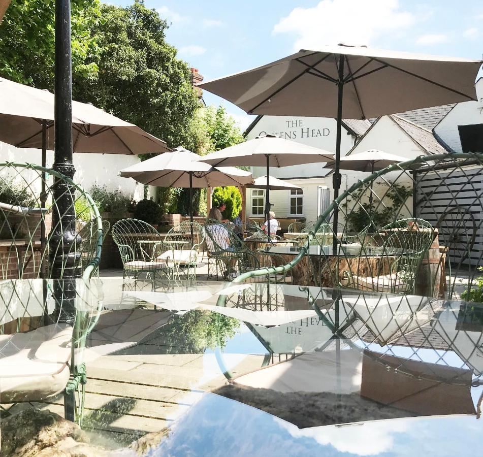 The Queen'S Head At Broad Chalke Hotel Esterno foto