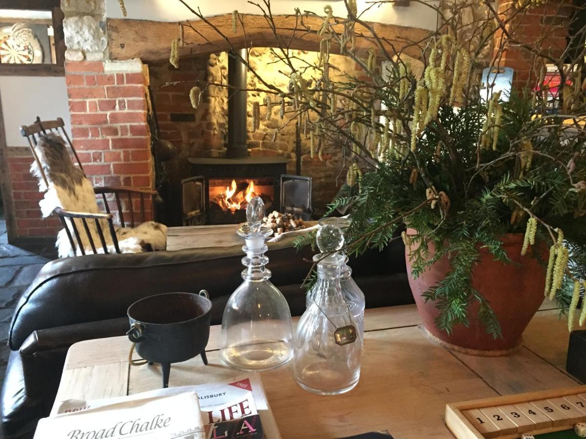 The Queen'S Head At Broad Chalke Hotel Esterno foto